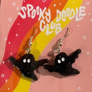 Spooky Doodle Club Earrings Shiny Black Ghosts by Elaina Smith in Plastic NWOT